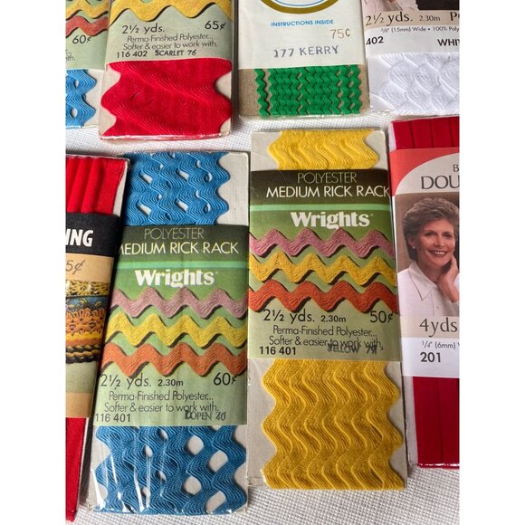 Assorted Crafting Supplies: Seam Tape Rick Rack & Bias Tape Vintage - Picture 3 of 11